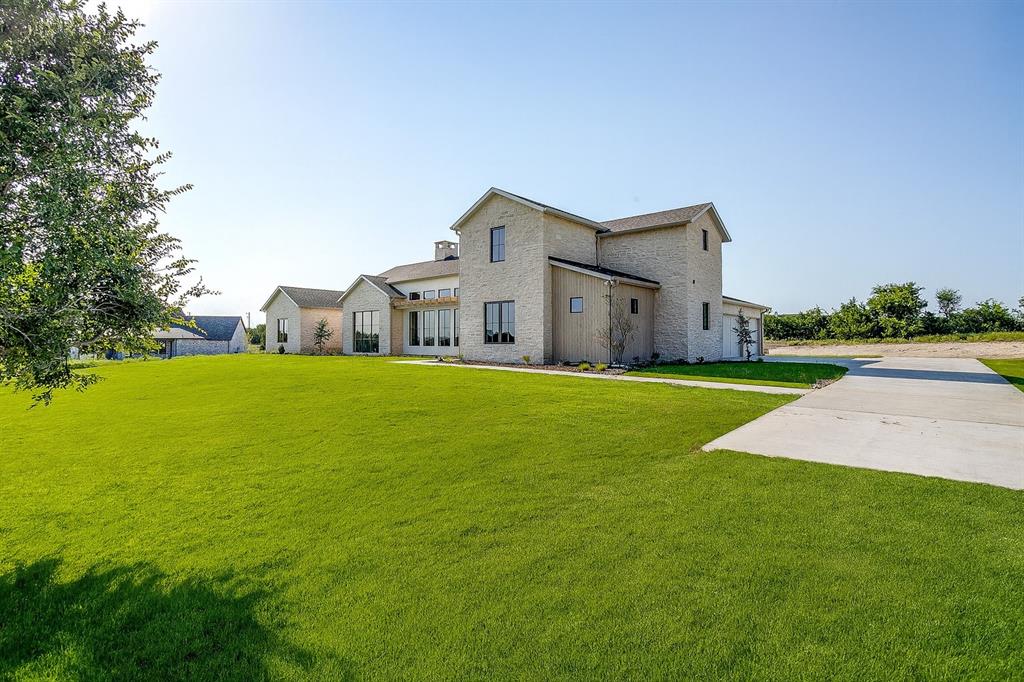 2015 Meadowlark Court