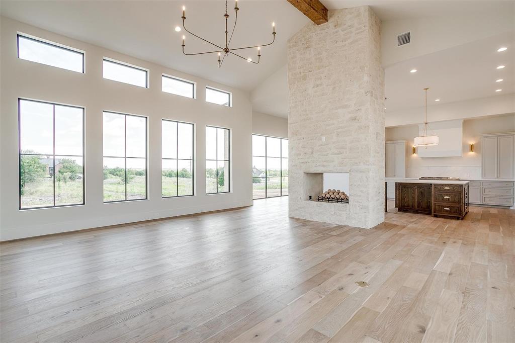 2015 Meadowlark Court