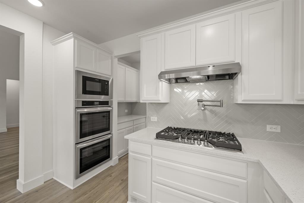 Oaks of North Grove - Residential