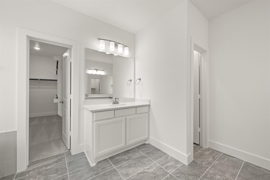 Oaks of North Grove - Residential