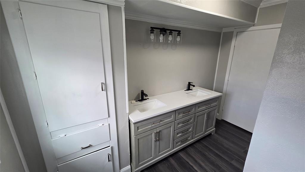 HUDSON, WADE H SURVEY - Residential