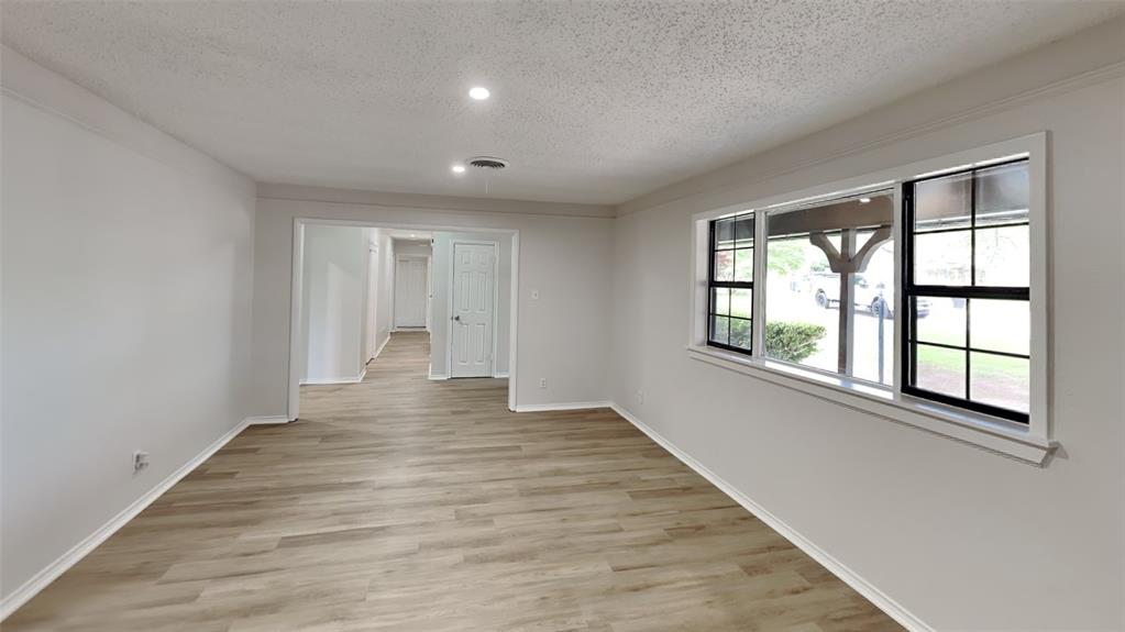 5828 Cynthia Circle