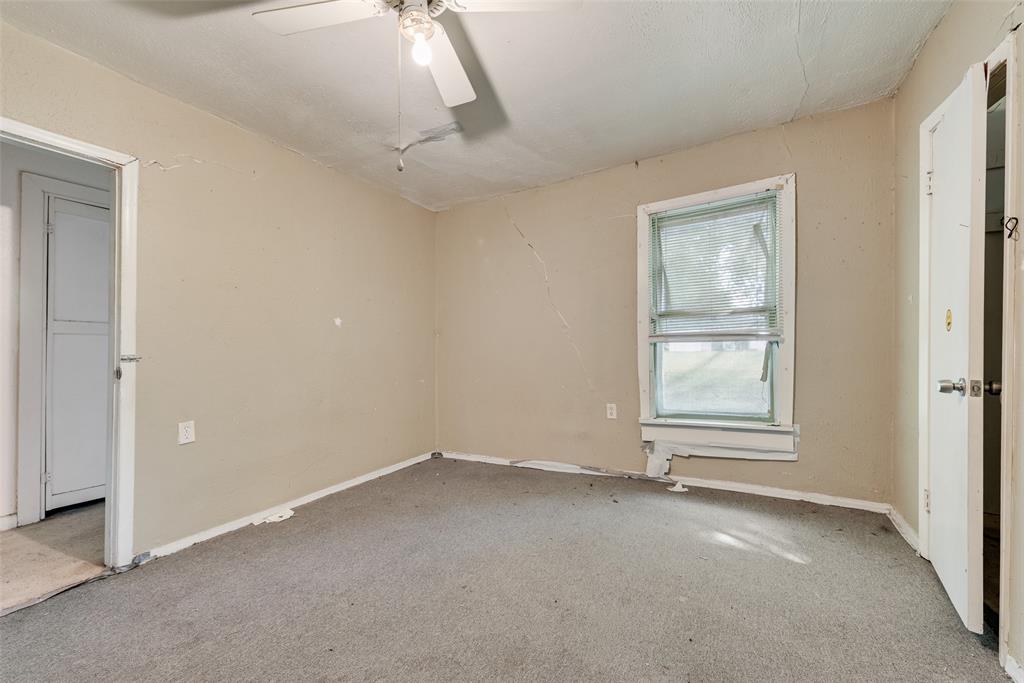 JAMES PORTER ABST 1129 PG 395 BLK B TR 6 ACS 1.26 - Residential