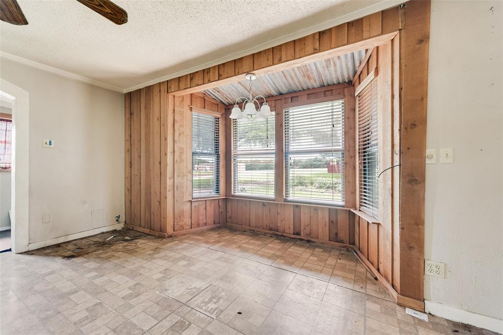 JAMES PORTER ABST 1129 PG 395 BLK B TR 6 ACS 1.26 - Residential