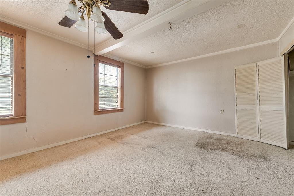 JAMES PORTER ABST 1129 PG 395 BLK B TR 6 ACS 1.26 - Residential