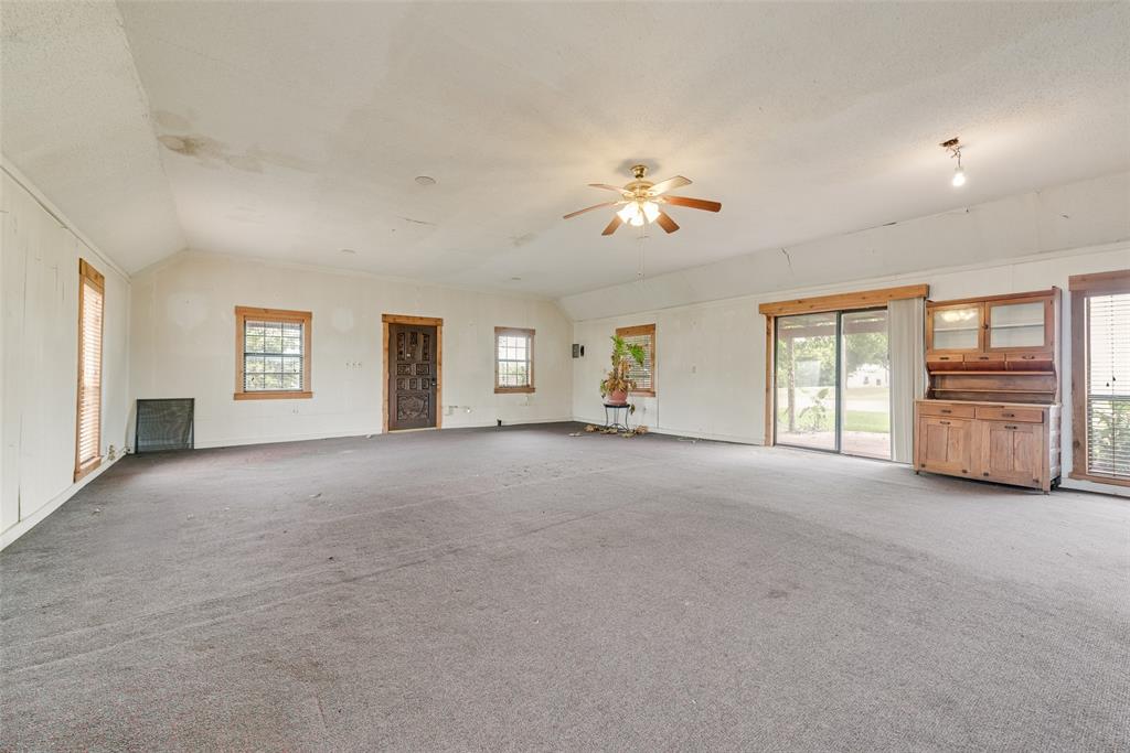JAMES PORTER ABST 1129 PG 395 BLK B TR 6 ACS 1.26 - Residential