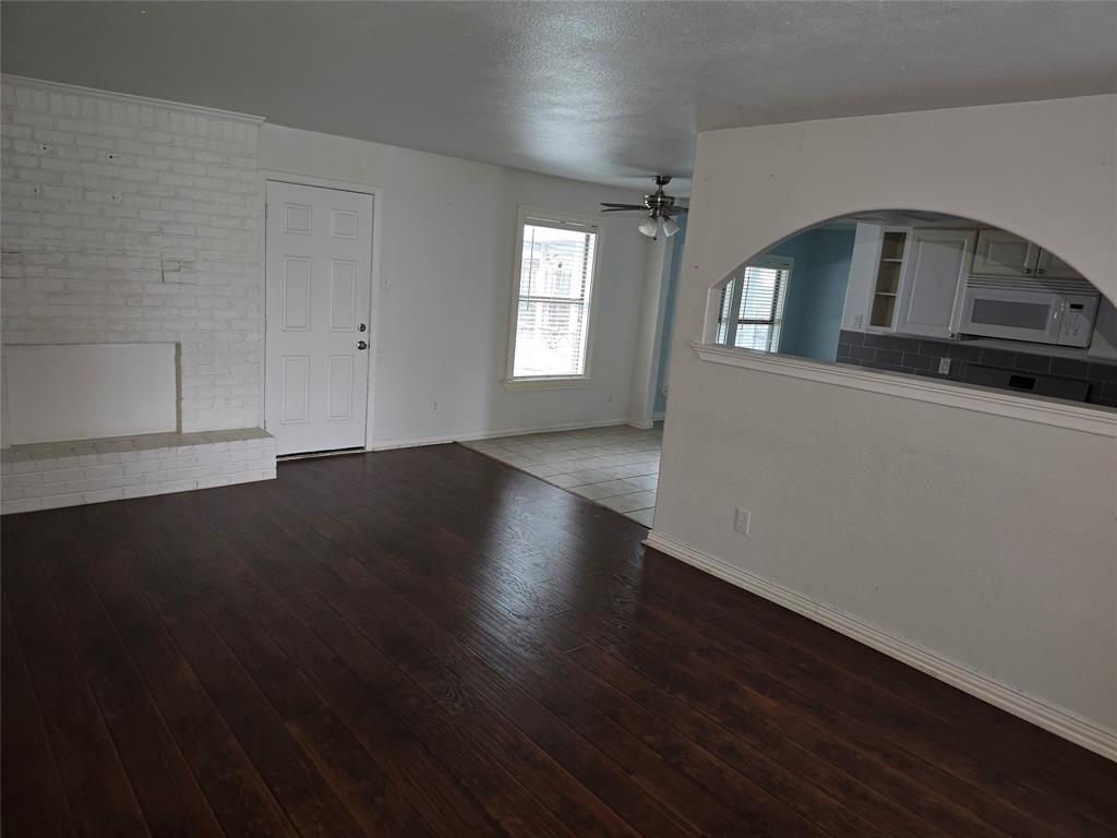 805 Brookshire Circle