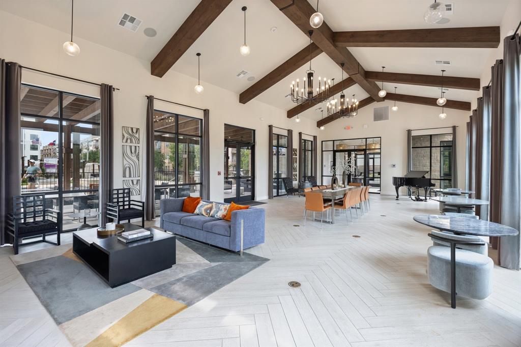 Soho Square Ph 1 - Residential