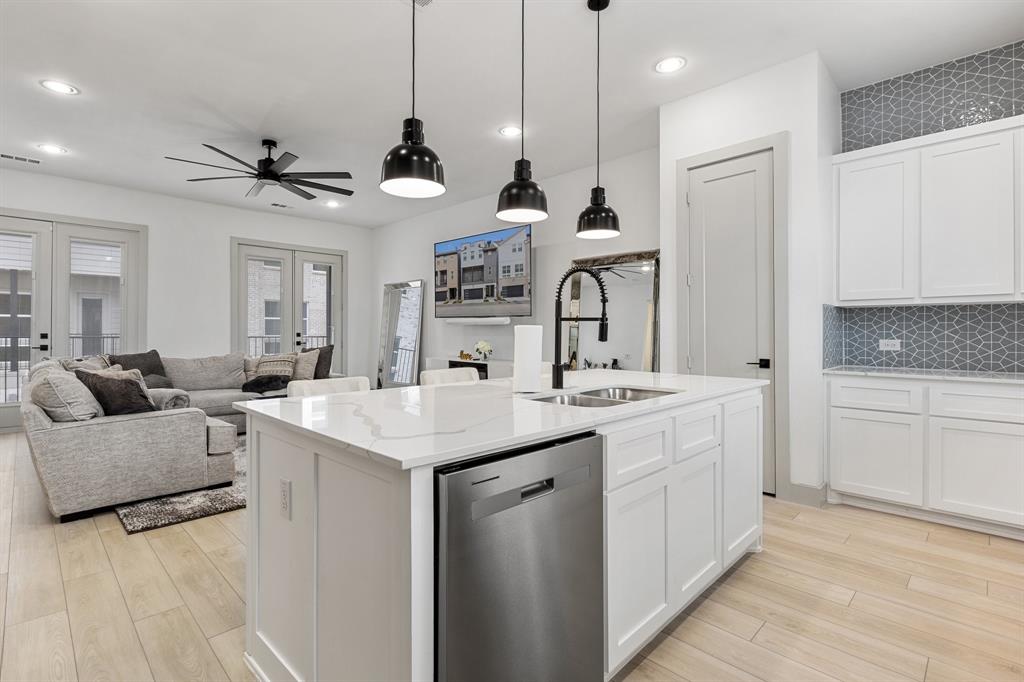 Soho Square Ph 1 - Residential