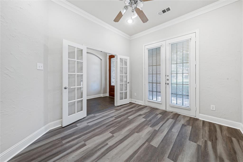 2212 Hobby Falcon Trail