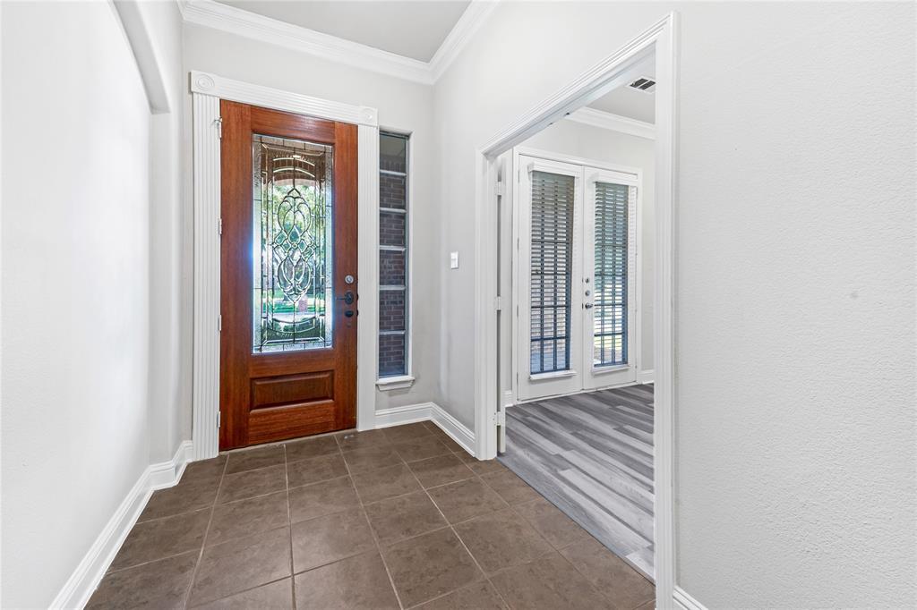2212 Hobby Falcon Trail