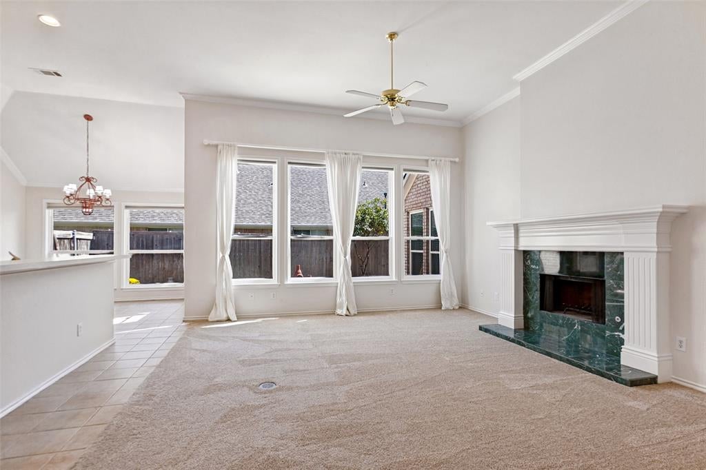 616 Sunningdale