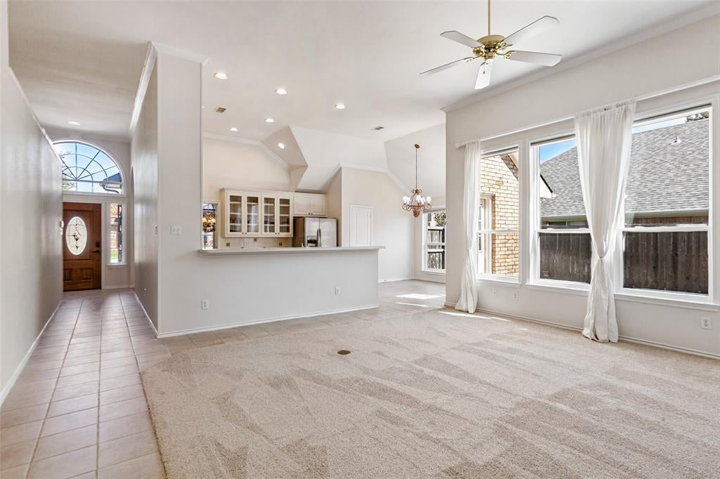 616 Sunningdale