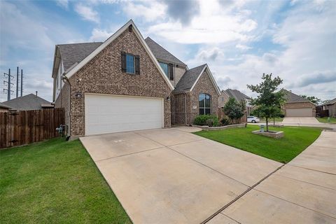 Photo of 14829 Cedar Flat Way, Fort Worth, TX 76262 (MLS # 21165469)