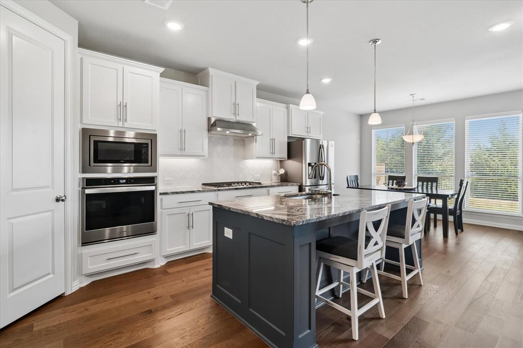 4112 Indian Grass Lane