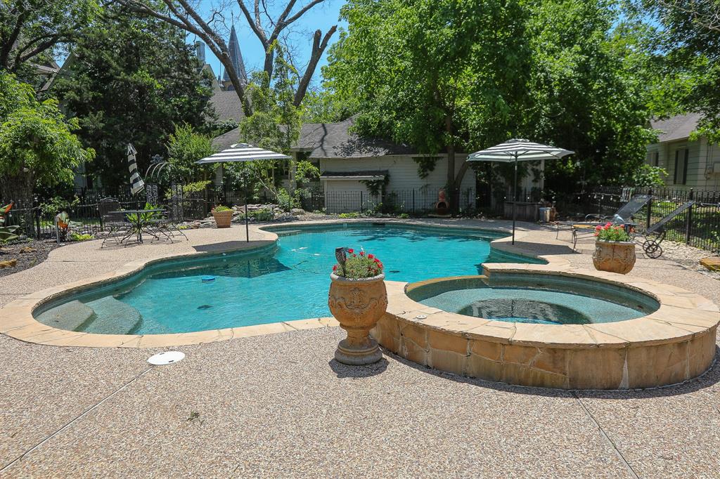 Lindsay Add - Residential