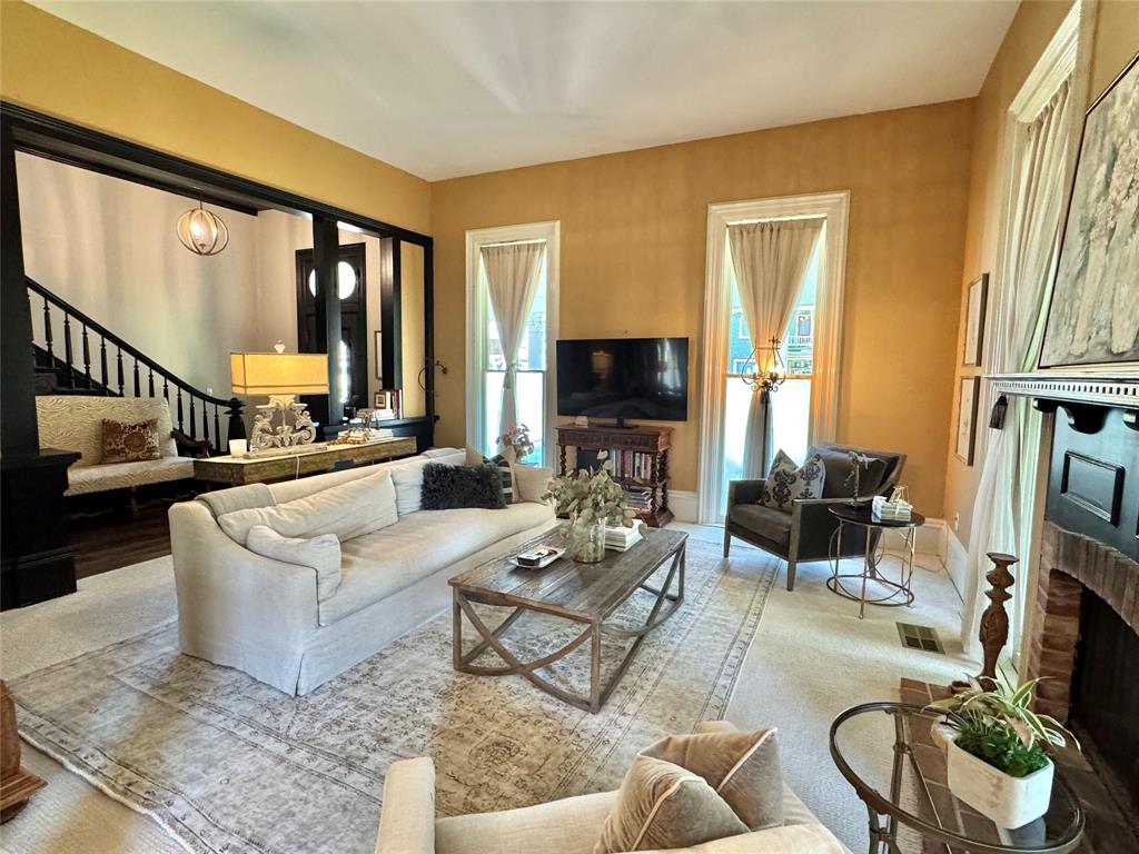 Lindsay Add - Residential