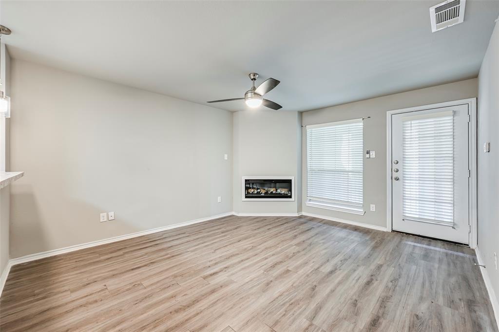 Sable Rdg Condos - Residential