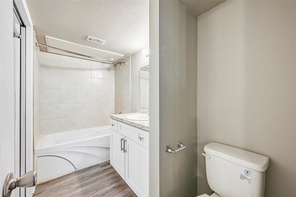 Sable Rdg Condos - Residential