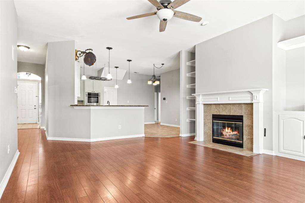 2301 Castlegate Drive