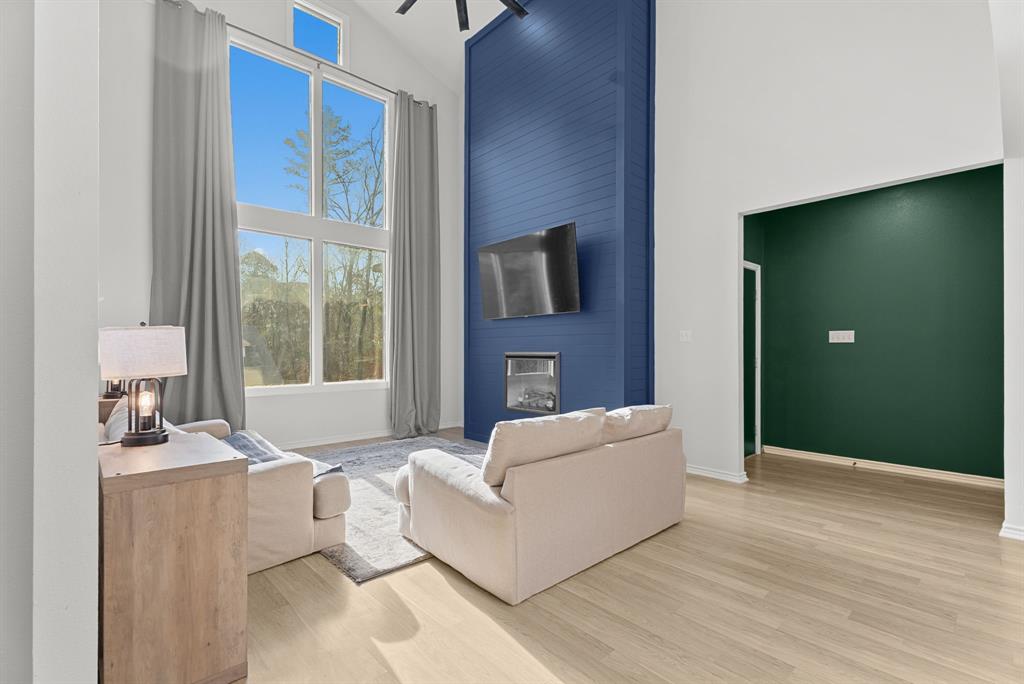 ESTATE VILLAGE - Residential