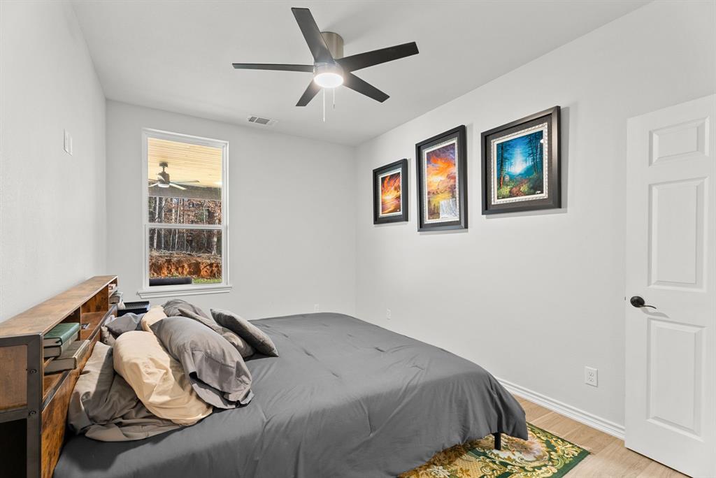 ESTATE VILLAGE - Residential