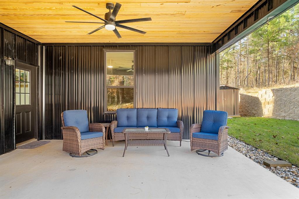 ESTATE VILLAGE - Residential