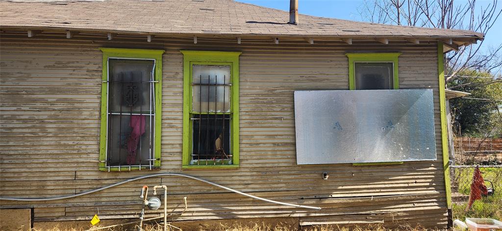 1620 Stoneman Street