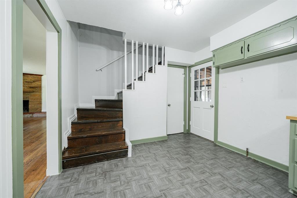 RIDGEWOOD ESTATES 1 - Residential