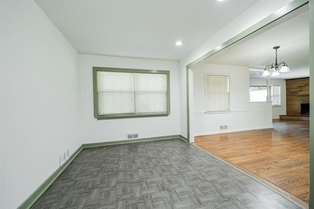 RIDGEWOOD ESTATES 1 - Residential