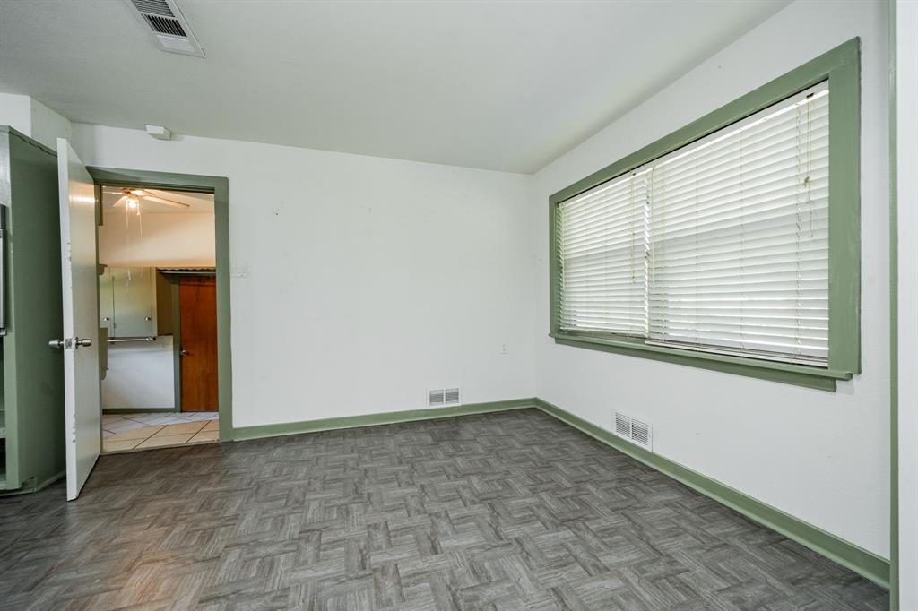 RIDGEWOOD ESTATES 1 - Residential