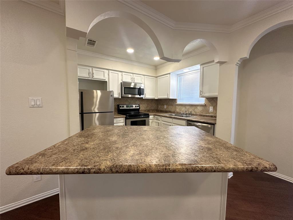 Pecan Chase Condo - Residential
