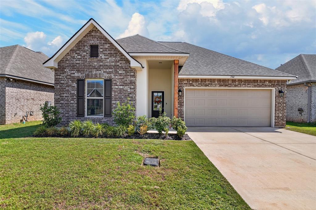 744 Crozier Drive
