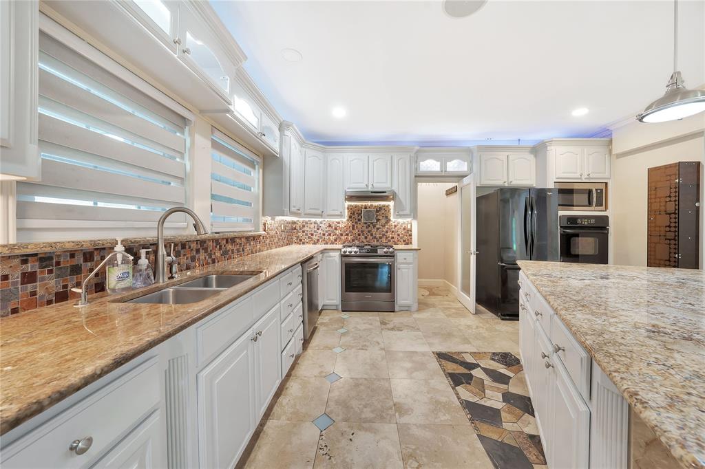 MOUNT AUBURN - Residential