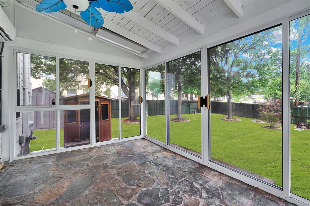 MOUNT AUBURN - Residential
