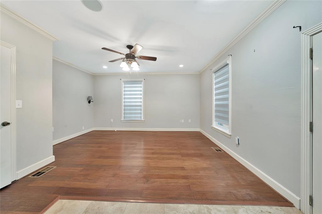 MOUNT AUBURN - Residential
