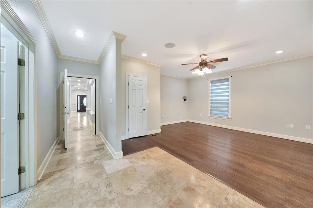 MOUNT AUBURN - Residential