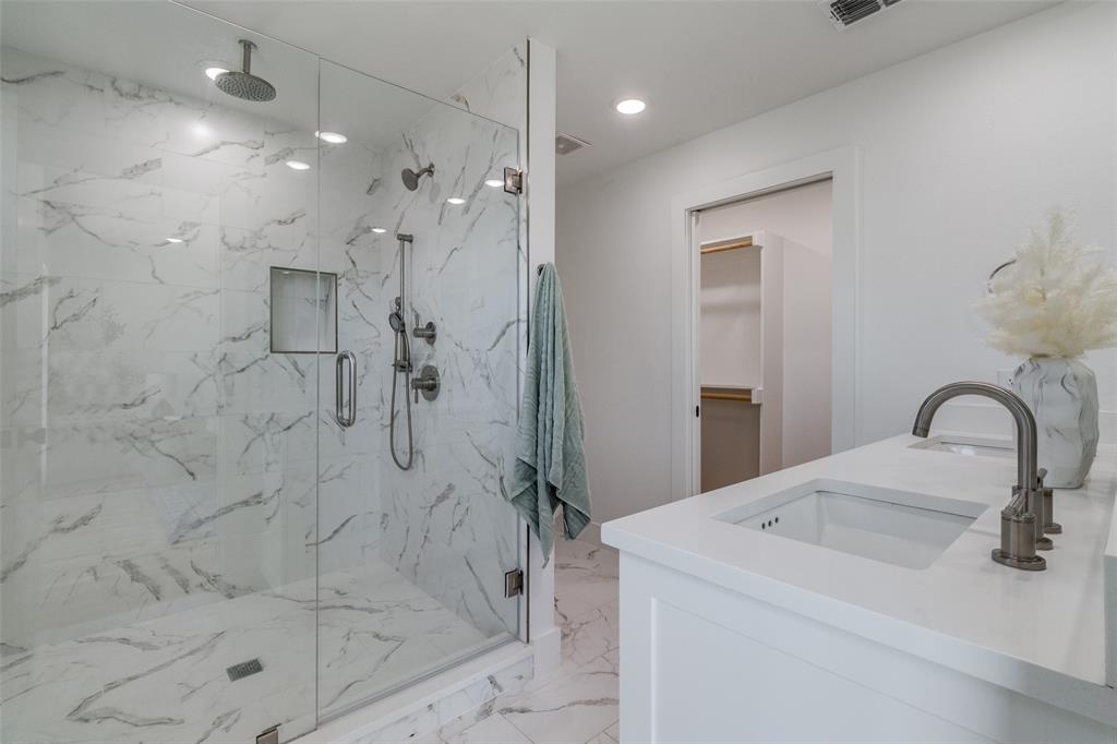 HOLMES - Residential Lease