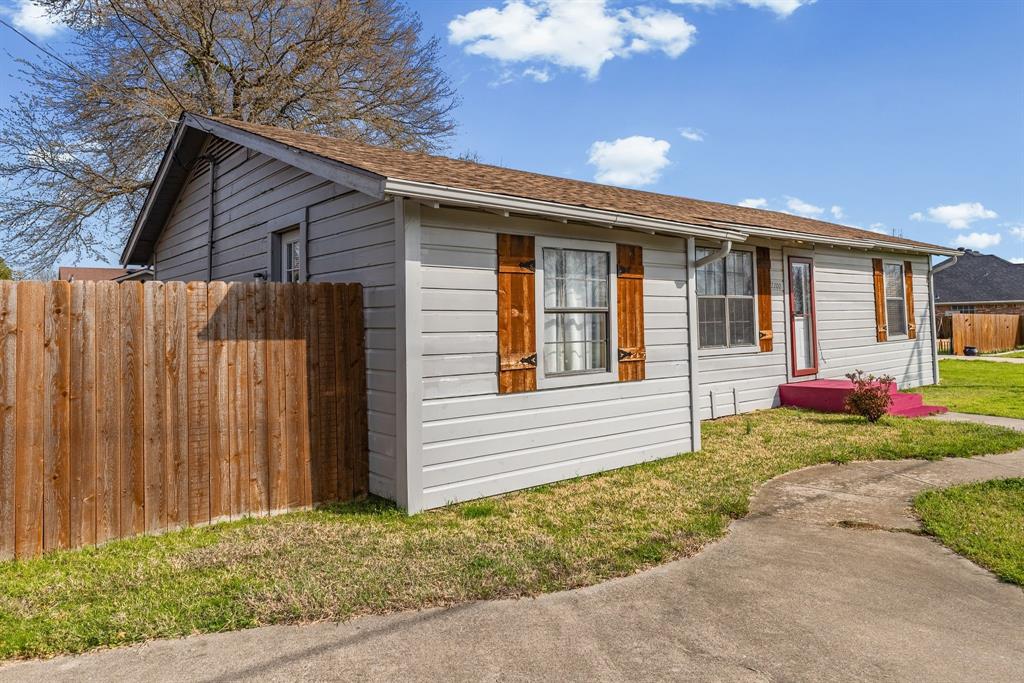 abstract - Residential