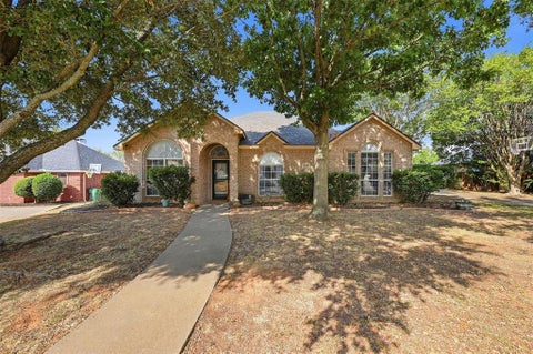 Photo of 118 Ginger Drive, Pottsboro, TX 75076 (MLS # 21399104)