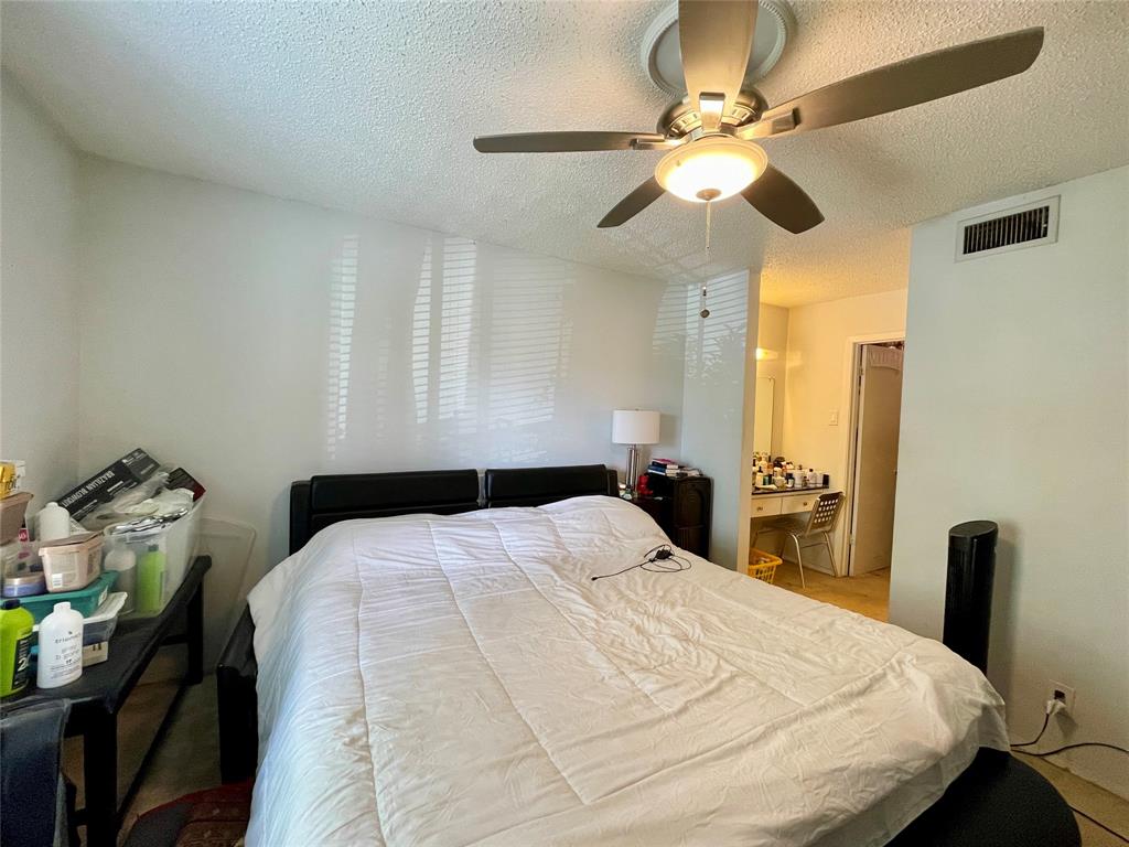 4859 Cedar Springs Road 332