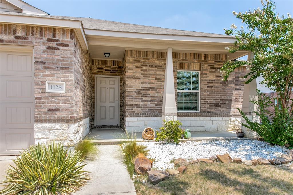 1128 Foxglove Lane