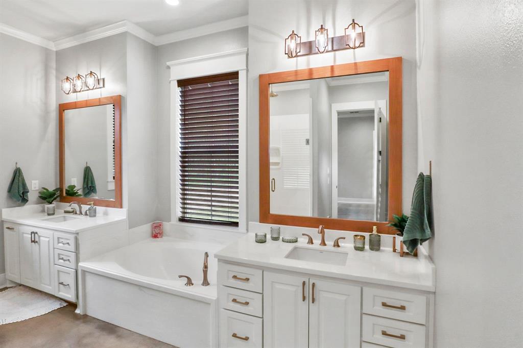 Lake Jackson - Residential