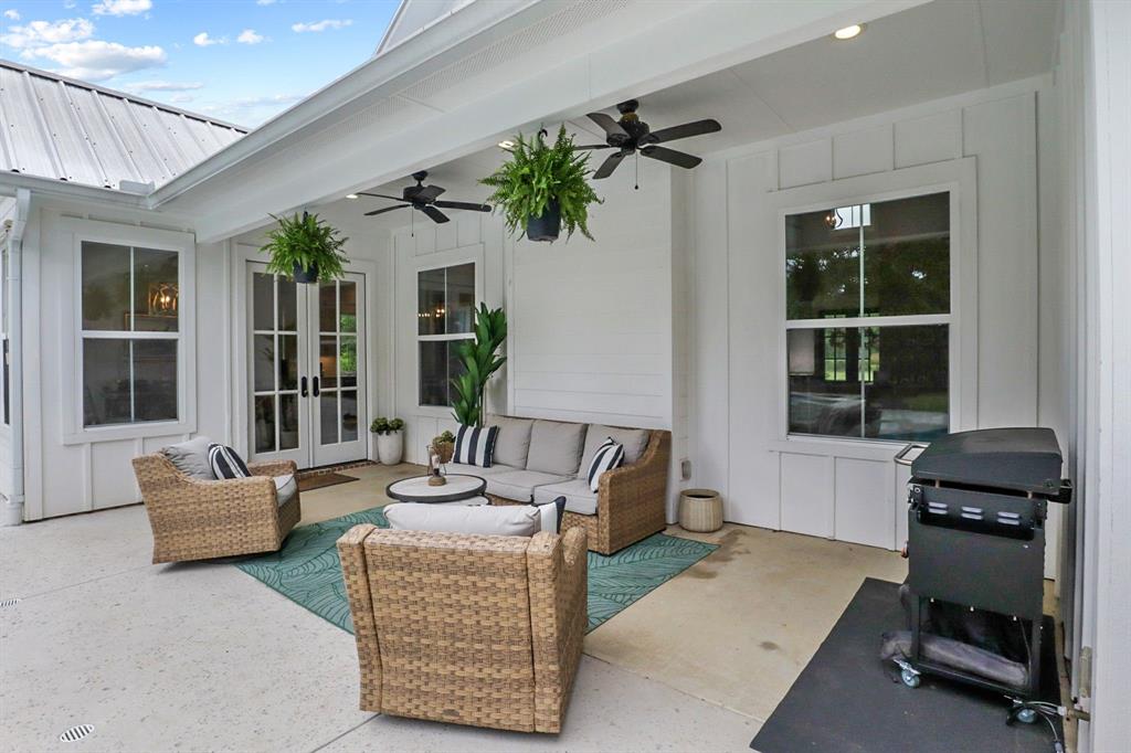 Lake Jackson - Residential