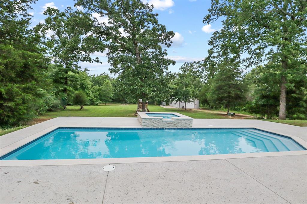 Lake Jackson - Residential