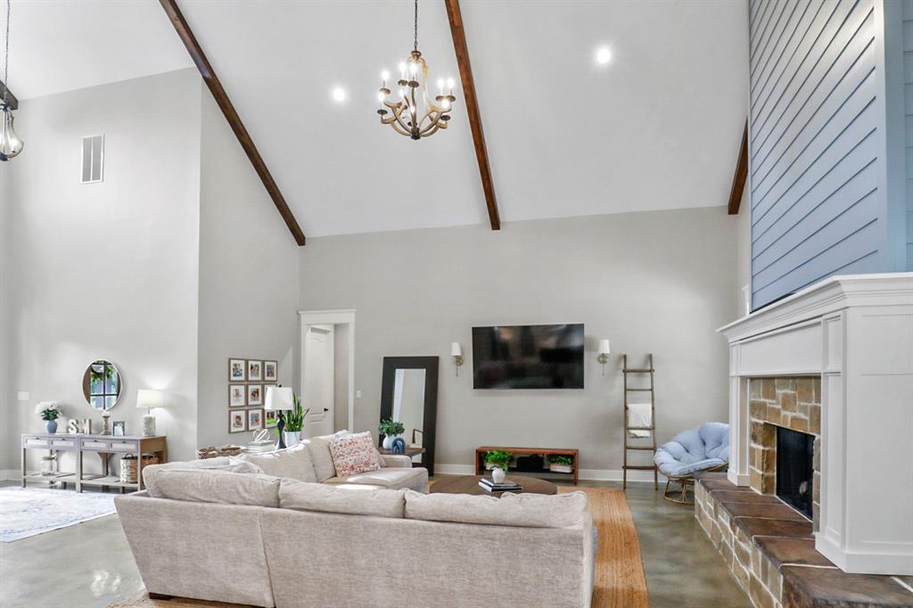 Lake Jackson - Residential