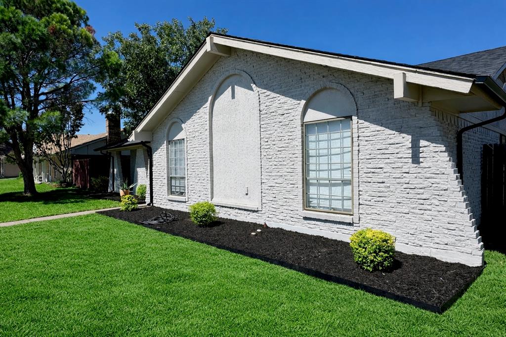 1813 Morningstar Trail