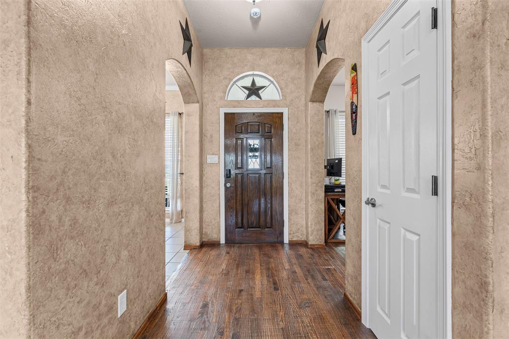 6009 Feather Wind Way