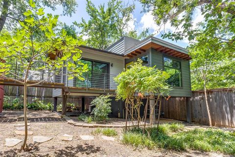 6931 Lindsley Avenue Dallas TX 75223