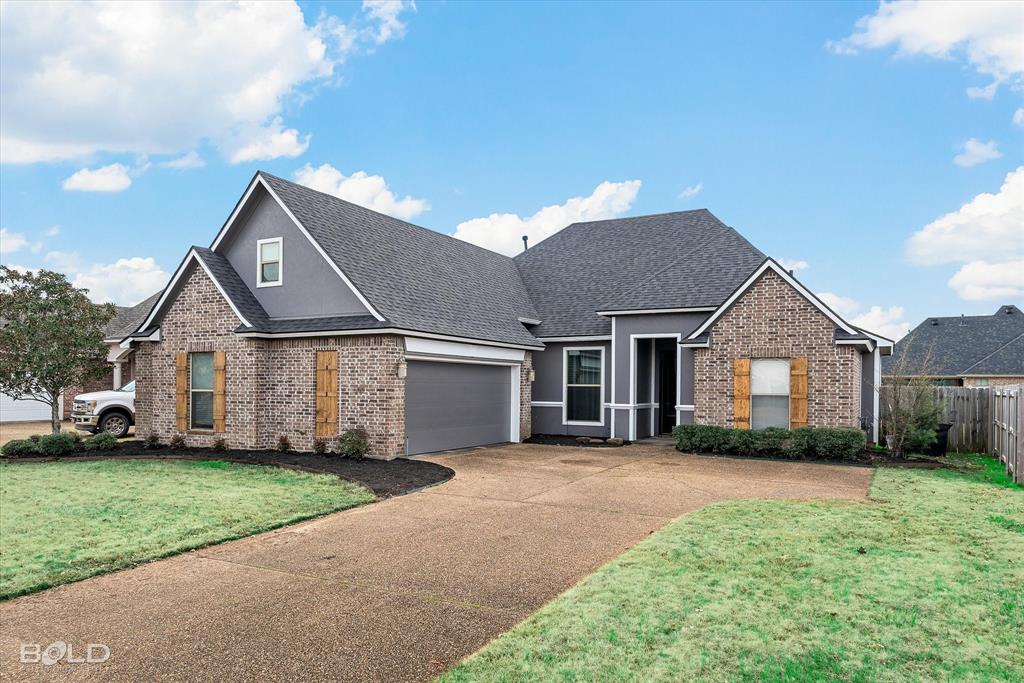 Bossier City, Louisiana 71111, United States, 4 Bedrooms Bedrooms, ,3 BathroomsBathrooms,Residential,Contingent,23969